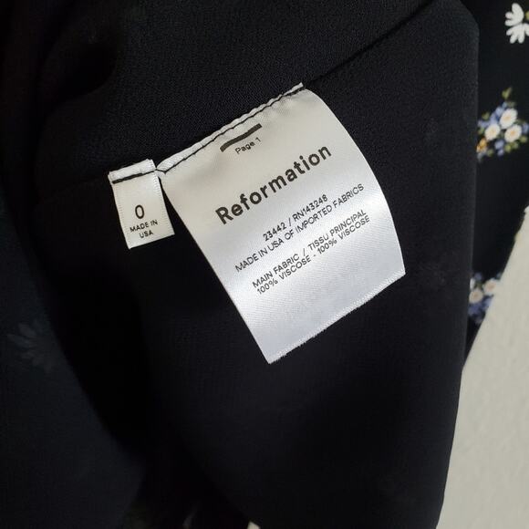 NWT Maylin Floral Print Dress by Reformation - Picture 11 of 12